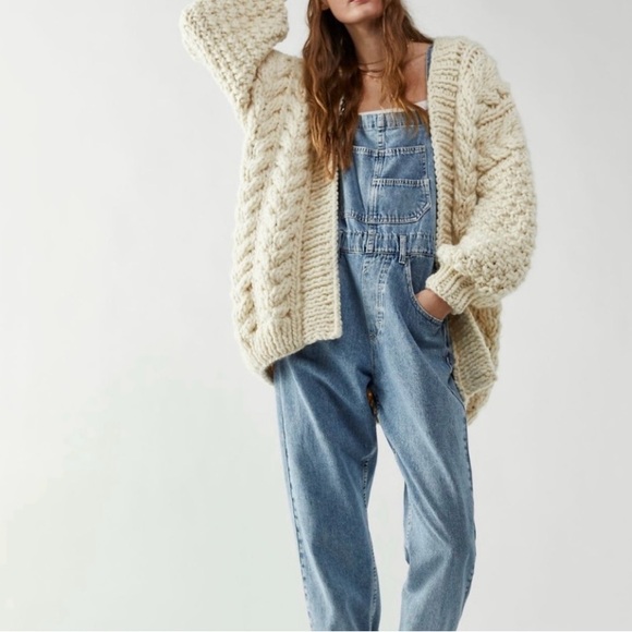 Chunky Knit Cardigan - Picture 1 of 8